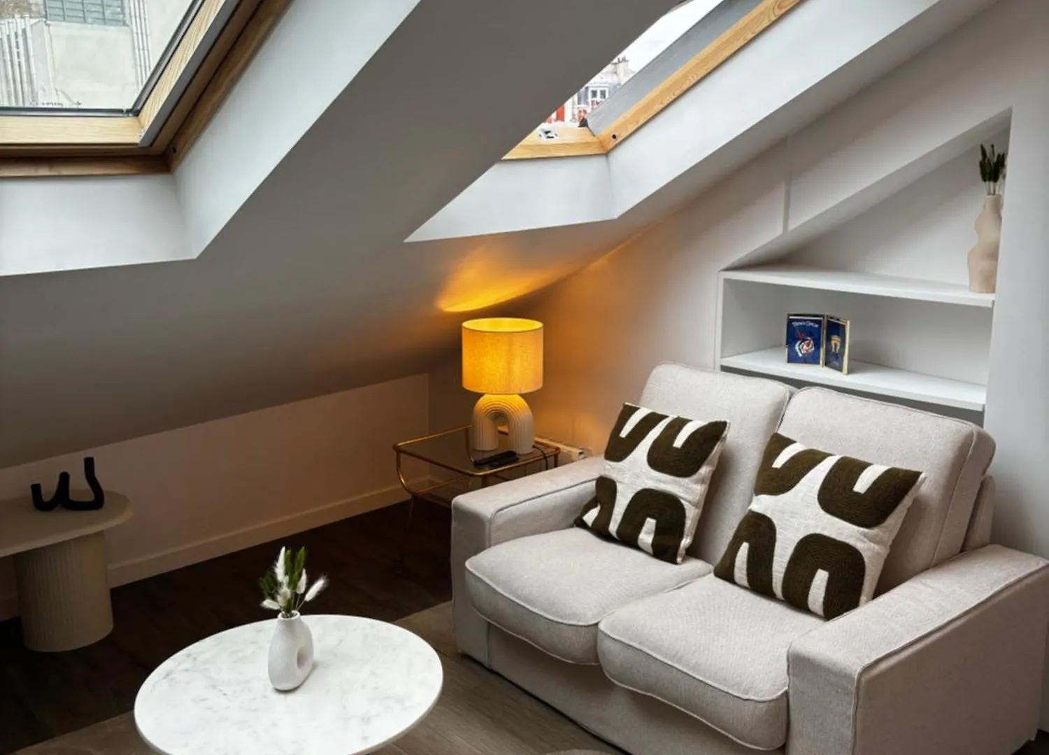 Ravissant Parisien Apartment Paris